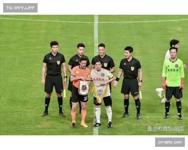 中国明星足球队联袂香港队，成都站筹备就绪