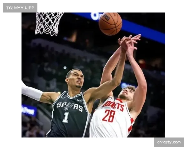 朗斯高压逼抢战术失效，客场失利暴露阵容短板